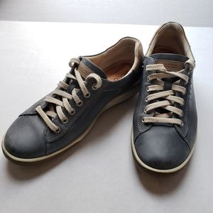 Ecco Soft Leather Comfort Oxford Sneakers size 39 EU (8.5-9)